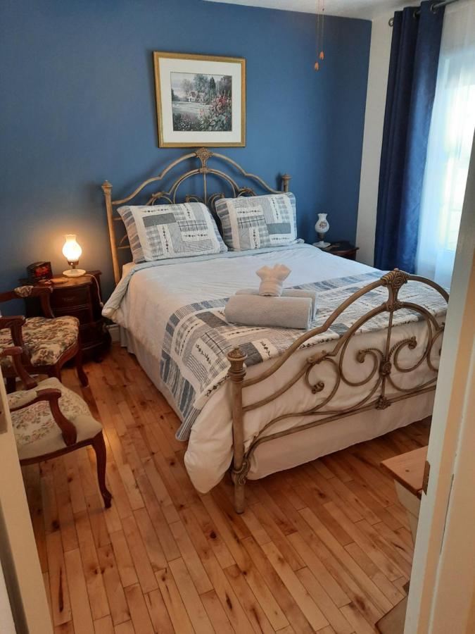 Bed and breakfast Au Coeur De Magog Extérieur photo