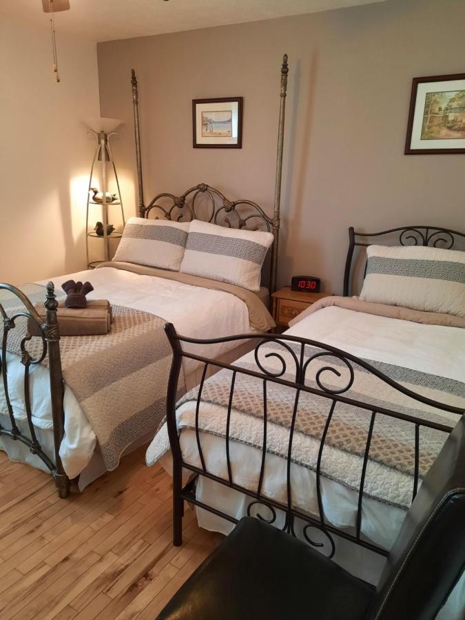Bed and breakfast Au Coeur De Magog Extérieur photo