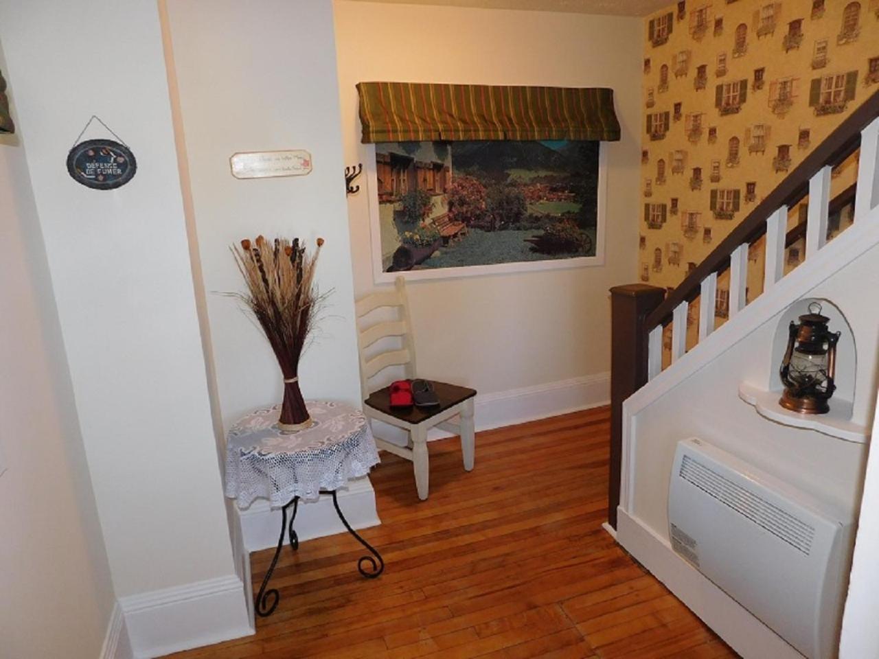 Bed and breakfast Au Coeur De Magog Extérieur photo